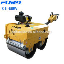 Self-propelled vibratory road roller tire combined vibratory roller compactor  FYL-S700